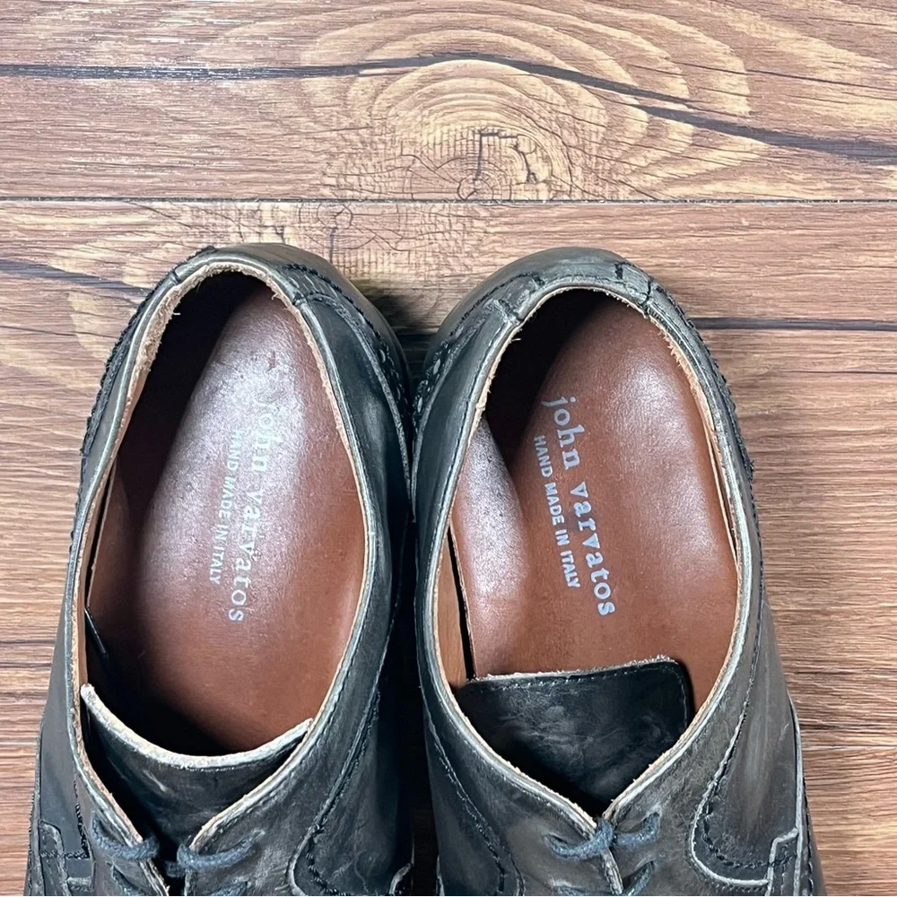 John Varvatos Wingtips Dress Shoes Men’s Size‎ 10 Oxfords